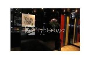Apartamentos Descartes Barcelona 3*