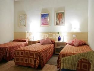 Arkupe Apartments Barcelona 3*