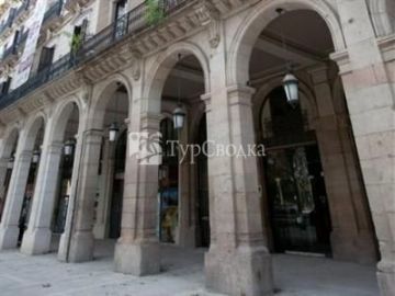 Borne de Luxe 3*