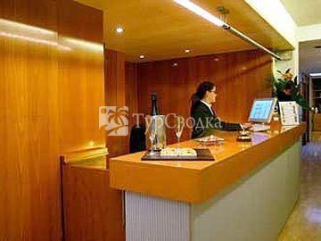 City Senator Aparthotel 3*