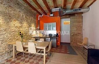 Cosmopolitan Apartments 4*