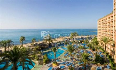 Sunset Beach Club 4*