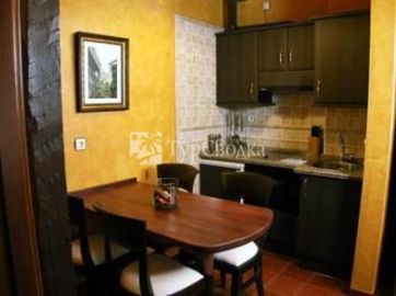 La Almenara Apartments Cadalso 3*