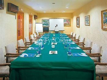 Hesperia Villamil Hotel 4*