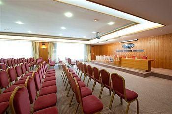 Gran Hotel Vecindario Aeropuerto 4*