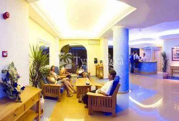 Club San Marino 3*