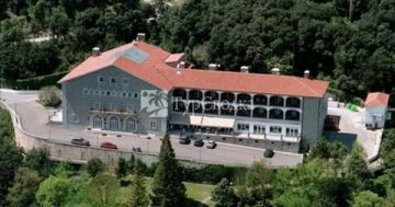 Parador de Vic-Sau Hotel Les Maises de Roda 4*