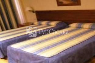 Hotel Corzo 3*