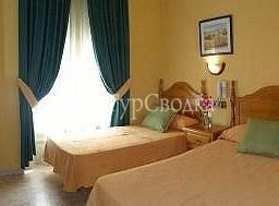 Hostal Cruz Sol 2*