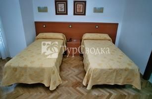 Hostal Luis XV 3*