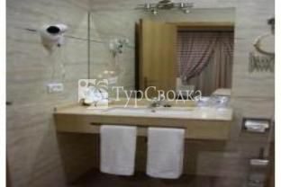 Hotel Plaza Escribano 2*