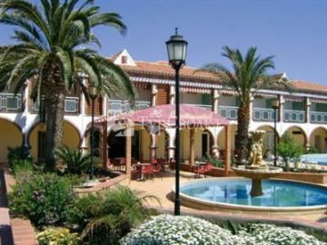 Continental Hotel Mojacar 3*