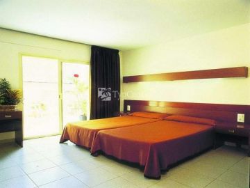 Montpalau 3*