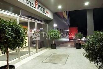 Riscal Hotel Puerto Lumbreras 3*