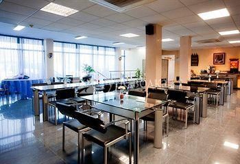 Hotel Sant Pere II 3*