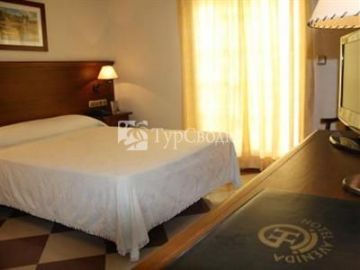 Hotel Avenida Tropical 3*