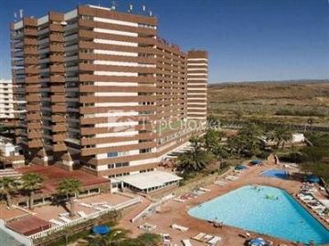 Aparthotel Corona Roja 3*