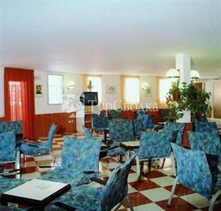 Hotel Los Pinos Beach Club Santa Susanna 3*