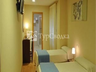 Hostal Ruiz Soria 2*