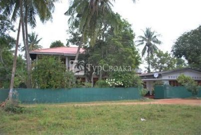 Little Paradise Tourist Guesthouse Holiday Home 2*