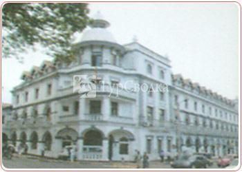 Queen's Hotel Kandy 3*