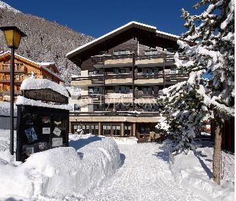 Jagerhof Hotel Saas-Fee 3*