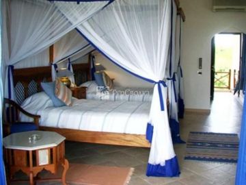 Bluebay Beach Resort & Spa 4*