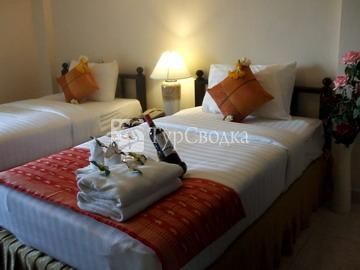 Queens Garden Resort Bangkok 3*