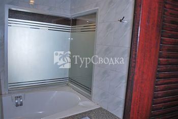 Suriwongse Hotel 3*