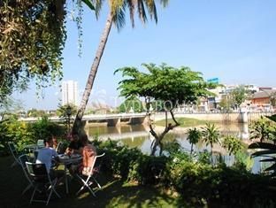 Galare Guest House 2*