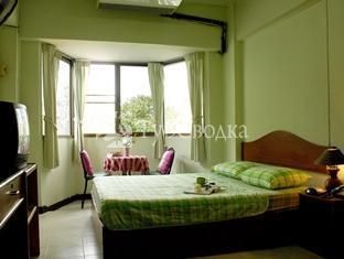 R.C.N. Court & Inn Chiang Mai 2*
