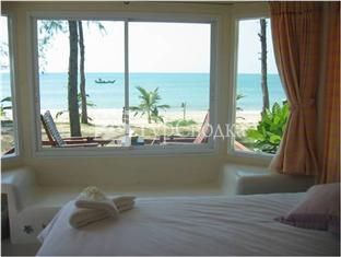 Rattanapura Beach Resort 3*