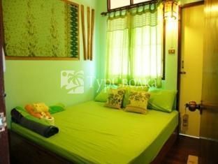 Phi Phi October Guesthouse 2*