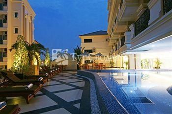 Miracle Suite 4*