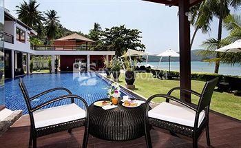 Cloud19 Beach Retreat Phuket 3*