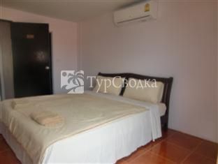 Happy Guesthouse 2*