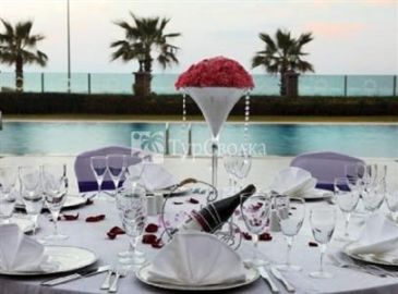 Crowne Plaza Antalya 5*