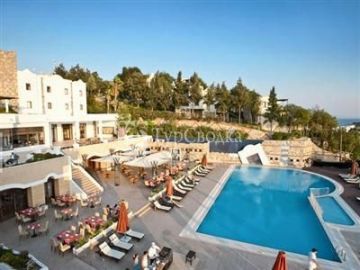 Ramada Resort Bodrum 4*