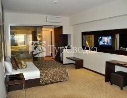 North Point Hotel 4*