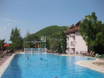 Nicholas Park Hotel 3*