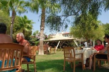 Barut Acanthus 4*