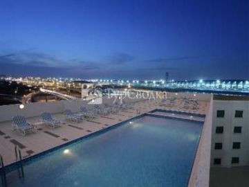 Premier Inn Dubai International Airport 3*