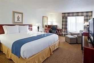 Holiday Inn Express Hotel & Suites Alliance (Ohio) 2*