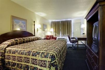 Americas Best Value Inn & Suites Amarillo 2*