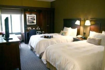 Hampton Inn Appleton 3*