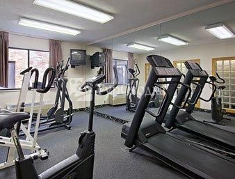 Baymont Inn & Suites Athens 2*