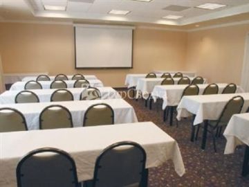 La Quinta Inn & Suites Austin Southwest at Mopac 2*