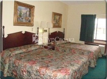 Lamar Inn & Suites 1*