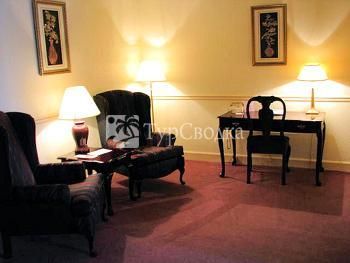 BEST WESTERN Chateau Louisianne 3*