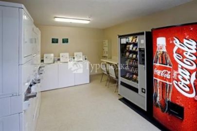 Crossland Economy Studios Hotel Baton Rouge 1*